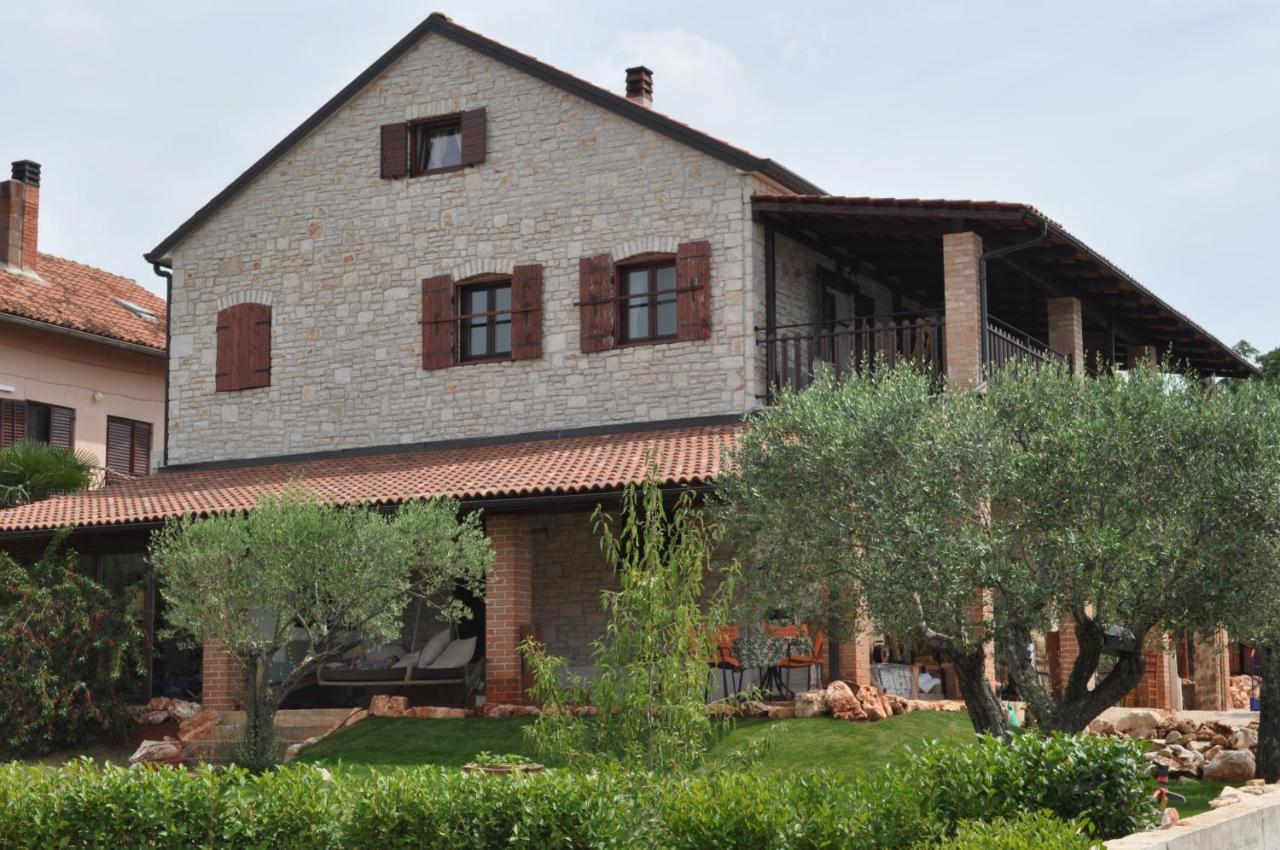 Apartments Oliva Fiorini Zewnętrze zdjęcie