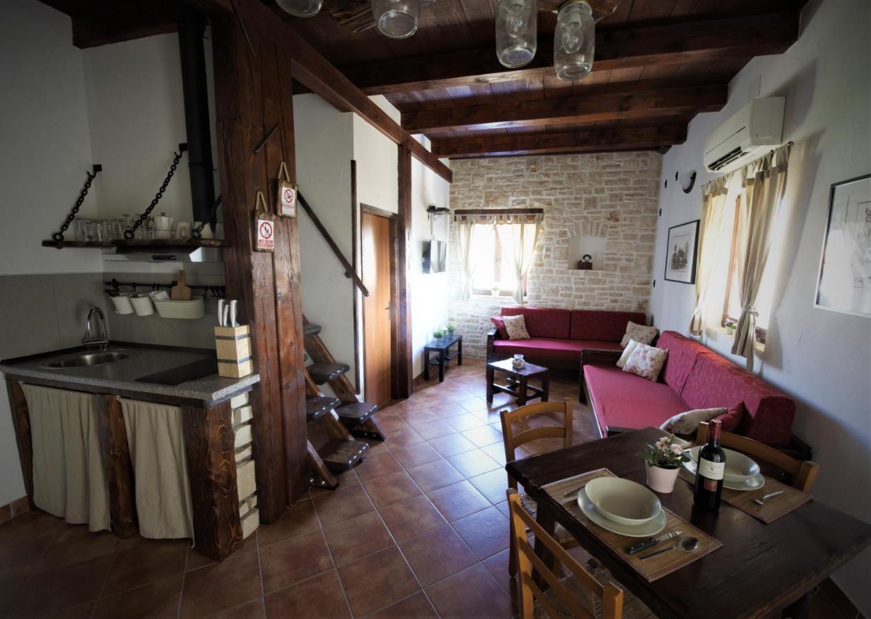 Apartments Oliva Fiorini Zewnętrze zdjęcie